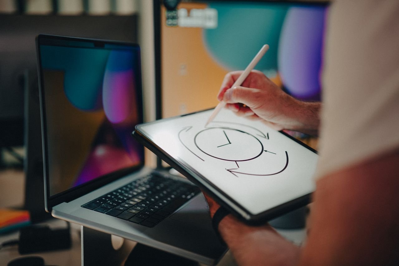 UX/UI Design with Figma: From First Sketch to Polished Prototype