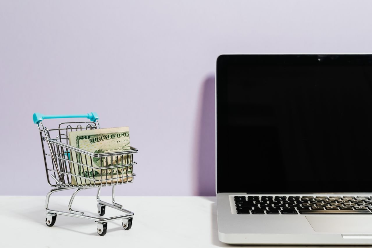 E-commerce and Dropshipping Academy